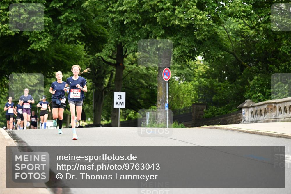14.06.2026 - REWE Women's Run Dr. Thomas Lammeyer http://msf.ph/oto/9763043 14.06.2026 09:36:48 Laufen 3 meine-sportfotos.de