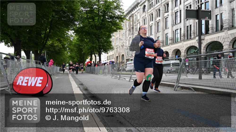 14.06.2026 - REWE Women's Run J. Mangold http://msf.ph/oto/9763308 14.06.2026 11:09:46 Ziel 5375, 5533, 5937, 5938, 5974, 5996 meine-sportfotos.de