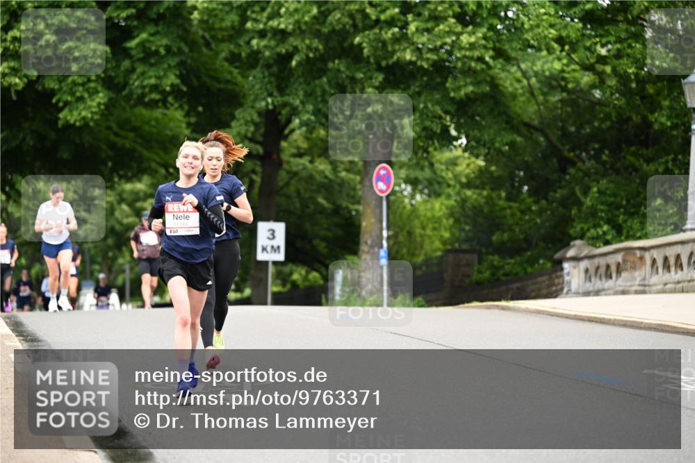 14.06.2026 - REWE Women's Run Dr. Thomas Lammeyer http://msf.ph/oto/9763371 14.06.2026 09:37:21 Laufen 11244, 577, 3 meine-sportfotos.de