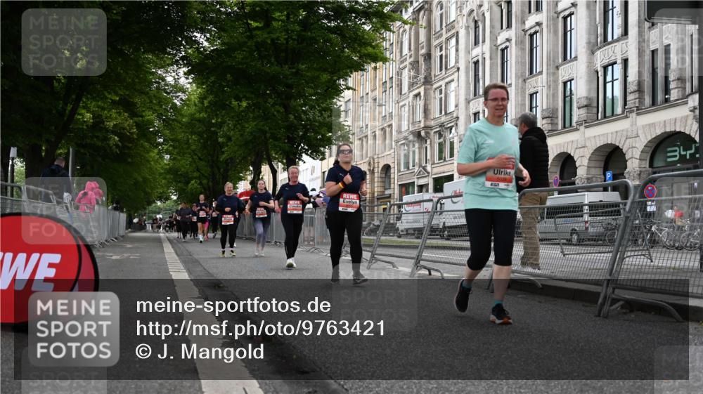 14.06.2026 - REWE Women's Run J. Mangold http://msf.ph/oto/9763421 14.06.2026 11:10:17 Ziel 5005, 5028, 5236, 5724, 5830, 5831 meine-sportfotos.de