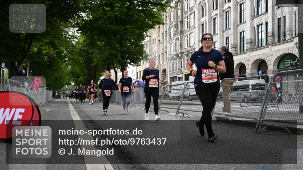 14.06.2026 - REWE Women's Run J. Mangold http://msf.ph/oto/9763437 14.06.2026 11:10:19 Ziel 5005, 5028, 5724, 5830, 5831 meine-sportfotos.de