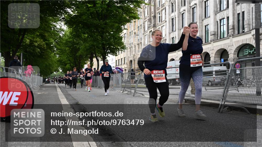 14.06.2026 - REWE Women's Run J. Mangold http://msf.ph/oto/9763479 14.06.2026 11:10:22 Ziel 5005, 5028, 5120, 5316, 5724, 5830, 5831 meine-sportfotos.de
