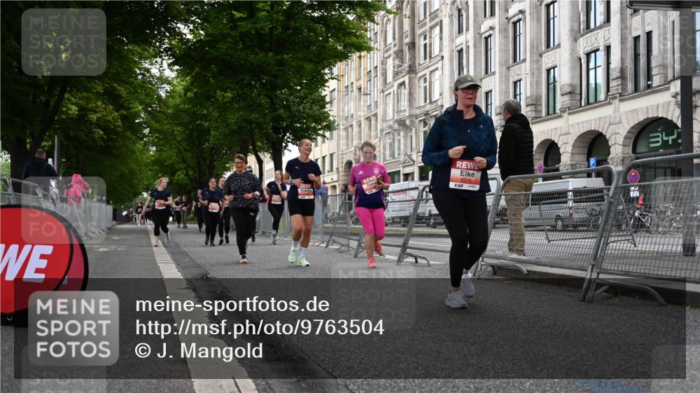 14.06.2026 - REWE Women's Run J. Mangold http://msf.ph/oto/9763504 14.06.2026 11:10:26 Ziel 5120, 5123, 5124, 5125, 5126, 5127, 5316, 5724, 5763, 5830, 5831 meine-sportfotos.de
