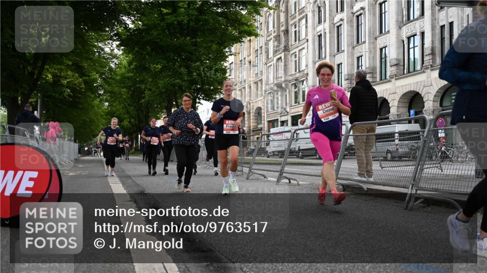 14.06.2026 - REWE Women's Run J. Mangold http://msf.ph/oto/9763517 14.06.2026 11:10:27 Ziel 5120, 5123, 5124, 5125, 5126, 5127, 5254, 5316, 5763, 5830, 5831 meine-sportfotos.de