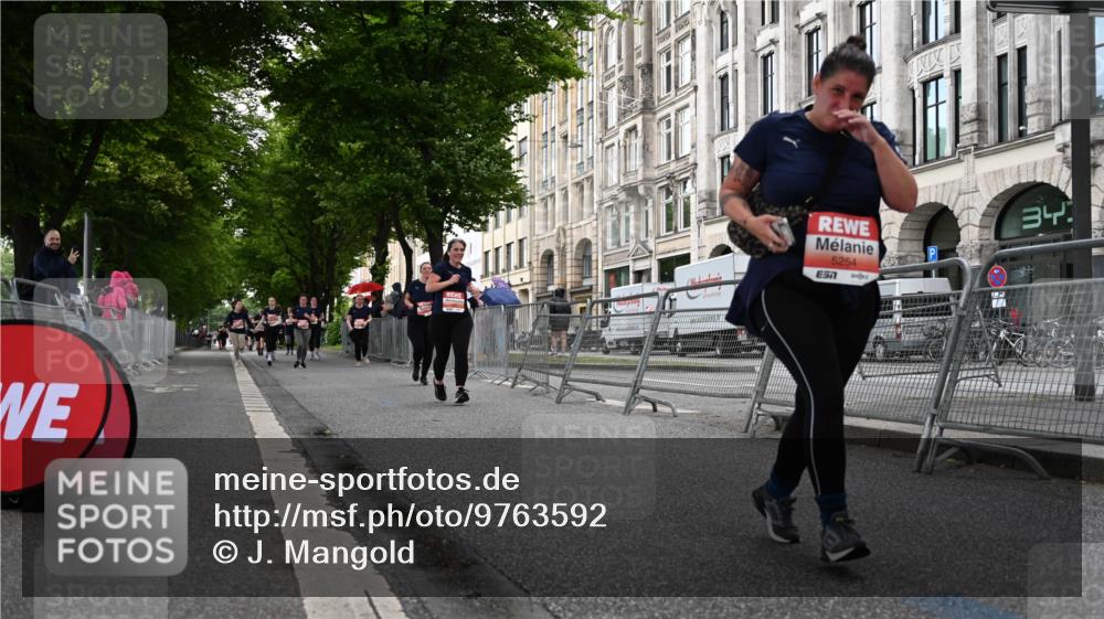 14.06.2026 - REWE Women's Run J. Mangold http://msf.ph/oto/9763592 14.06.2026 11:10:32 Ziel 5120, 5123, 5124, 5125, 5126, 5127, 5254, 5606, 5763, 5879 meine-sportfotos.de