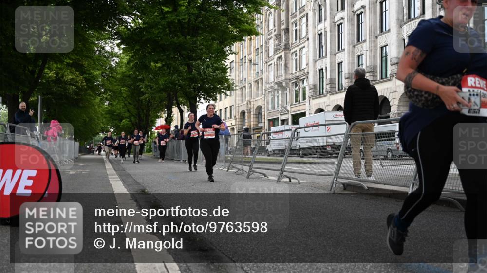 14.06.2026 - REWE Women's Run J. Mangold http://msf.ph/oto/9763598 14.06.2026 11:10:33 Ziel 5123, 5124, 5125, 5126, 5127, 5254, 5606, 5763, 5879 meine-sportfotos.de