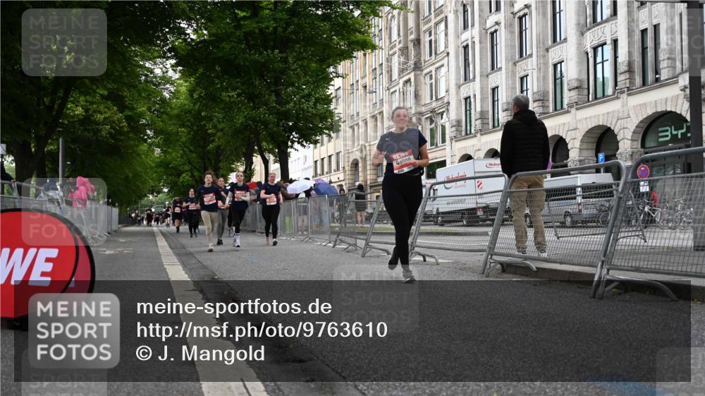14.06.2026 - REWE Women's Run J. Mangold http://msf.ph/oto/9763610 14.06.2026 11:10:37 Ziel 5254, 5554, 5606, 5617, 5879, 5915 meine-sportfotos.de