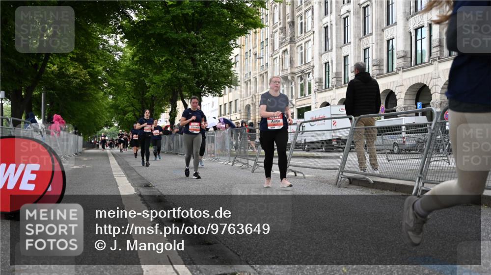 14.06.2026 - REWE Women's Run J. Mangold http://msf.ph/oto/9763649 14.06.2026 11:10:41 Ziel 5136, 5554, 5575, 5606, 5617, 5915 meine-sportfotos.de