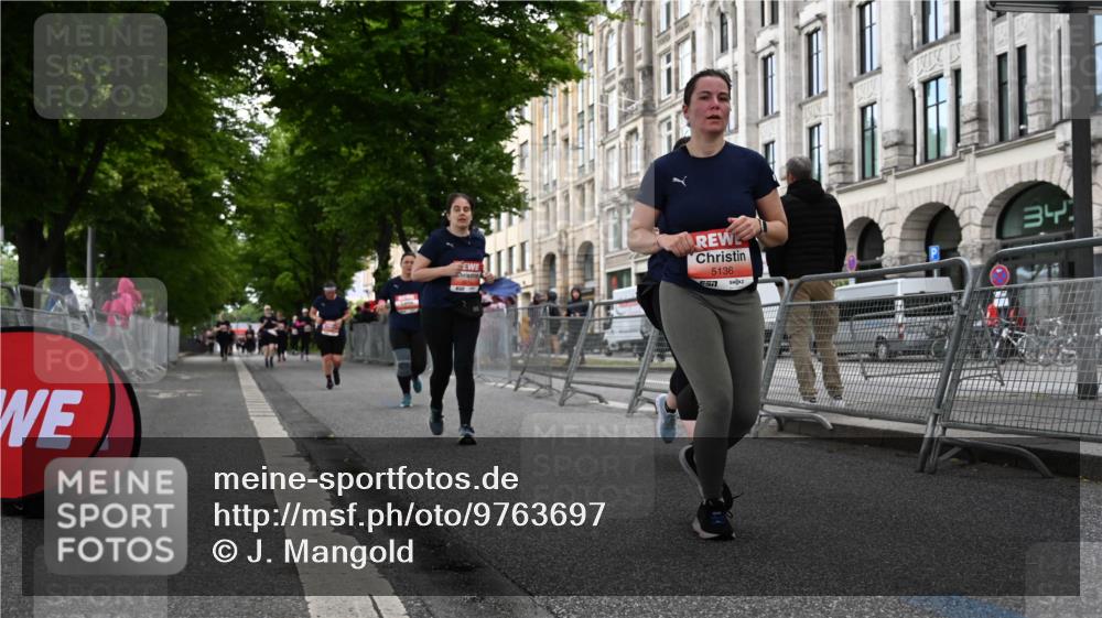14.06.2026 - REWE Women's Run J. Mangold http://msf.ph/oto/9763697 14.06.2026 11:10:45 Ziel 5136, 5275, 5575, 5617, 6027 meine-sportfotos.de