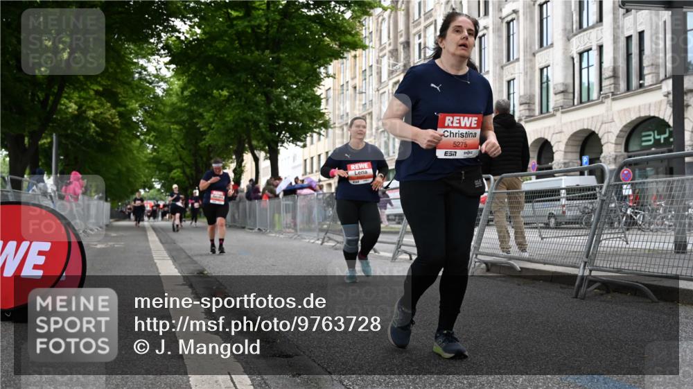 14.06.2026 - REWE Women's Run J. Mangold http://msf.ph/oto/9763728 14.06.2026 11:10:47 Ziel 5136, 5275, 5348, 5575, 5617, 6027 meine-sportfotos.de