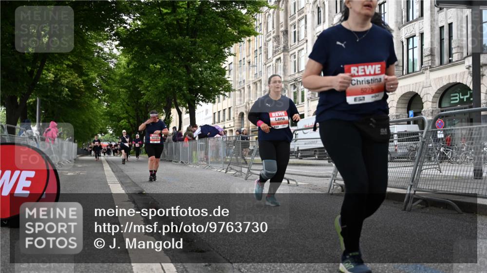 14.06.2026 - REWE Women's Run J. Mangold http://msf.ph/oto/9763730 14.06.2026 11:10:47 Ziel 5136, 5275, 5348, 5575, 5617, 6027 meine-sportfotos.de