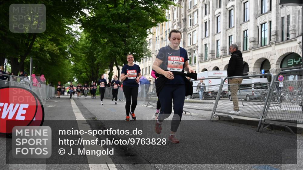 14.06.2026 - REWE Women's Run J. Mangold http://msf.ph/oto/9763828 14.06.2026 11:11:00 Ziel 5165, 5267, 5323, 5324, 6022, 6068 meine-sportfotos.de