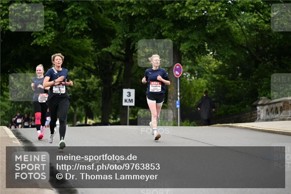 14.06.2026 - REWE Women's Run Dr. Thomas Lammeyer http://msf.ph/oto/9763853 14.06.2026 09:38:14 Laufen 3, 10629 meine-sportfotos.de