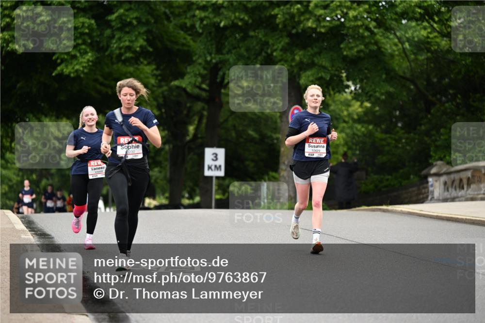 14.06.2026 - REWE Women's Run Dr. Thomas Lammeyer http://msf.ph/oto/9763867 14.06.2026 09:38:15 Laufen 10999, 0230, 33, 10629 meine-sportfotos.de