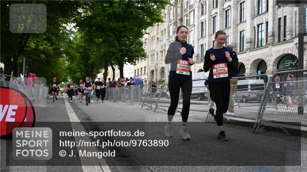 14.06.2026 - REWE Women's Run J. Mangold http://msf.ph/oto/9763890 14.06.2026 11:11:05 Ziel 5165, 5267, 5323, 5342, 5708, 5717, 6022, 6068 meine-sportfotos.de