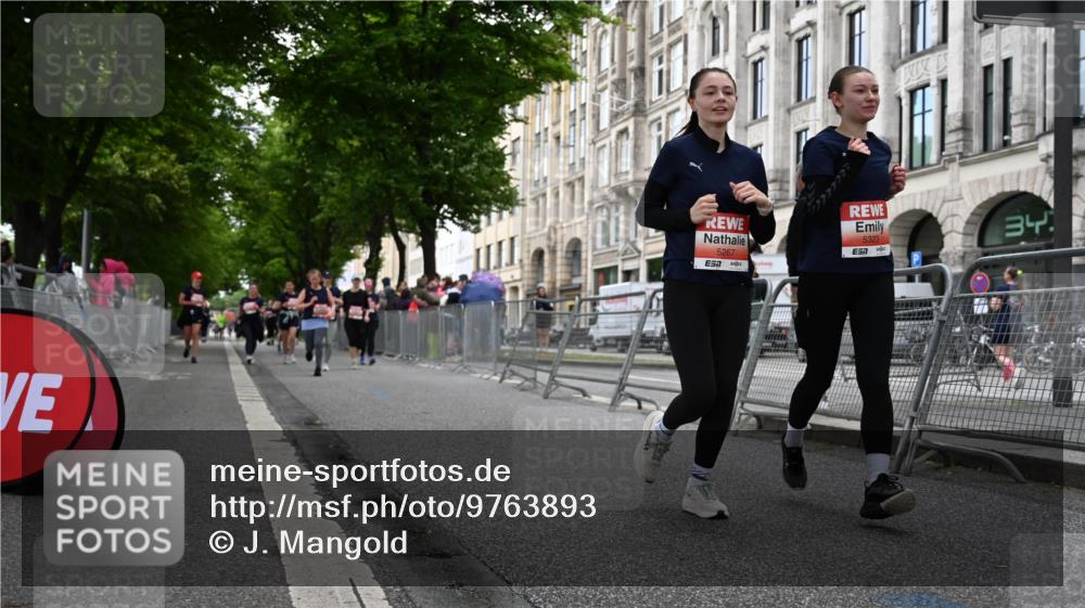 14.06.2026 - REWE Women's Run J. Mangold http://msf.ph/oto/9763893 14.06.2026 11:11:05 Ziel 5165, 5267, 5323, 5342, 5708, 5717, 6022, 6068 meine-sportfotos.de