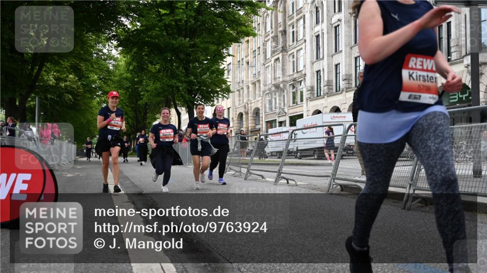14.06.2026 - REWE Women's Run J. Mangold http://msf.ph/oto/9763924 14.06.2026 11:11:11 Ziel 5040, 5042, 5043, 5162, 5342, 5632, 5708, 5717 meine-sportfotos.de