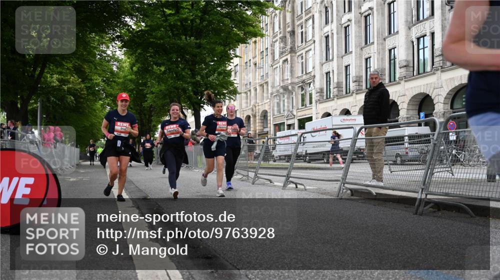 14.06.2026 - REWE Women's Run J. Mangold http://msf.ph/oto/9763928 14.06.2026 11:11:11 Ziel 5040, 5042, 5043, 5162, 5342, 5632, 5708, 5717 meine-sportfotos.de