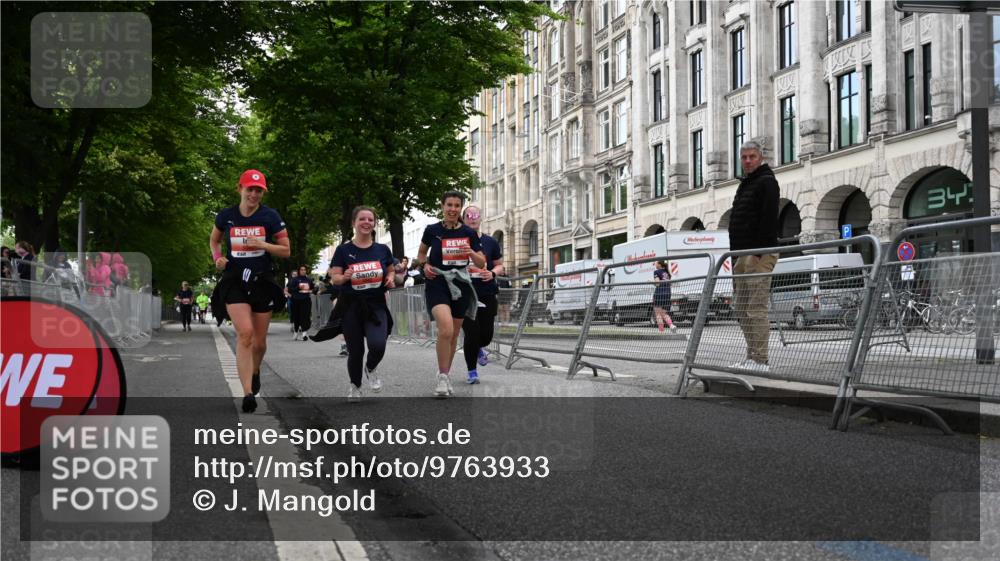 14.06.2026 - REWE Women's Run J. Mangold http://msf.ph/oto/9763933 14.06.2026 11:11:11 Ziel 5040, 5042, 5043, 5162, 5342, 5632, 5708, 5717 meine-sportfotos.de