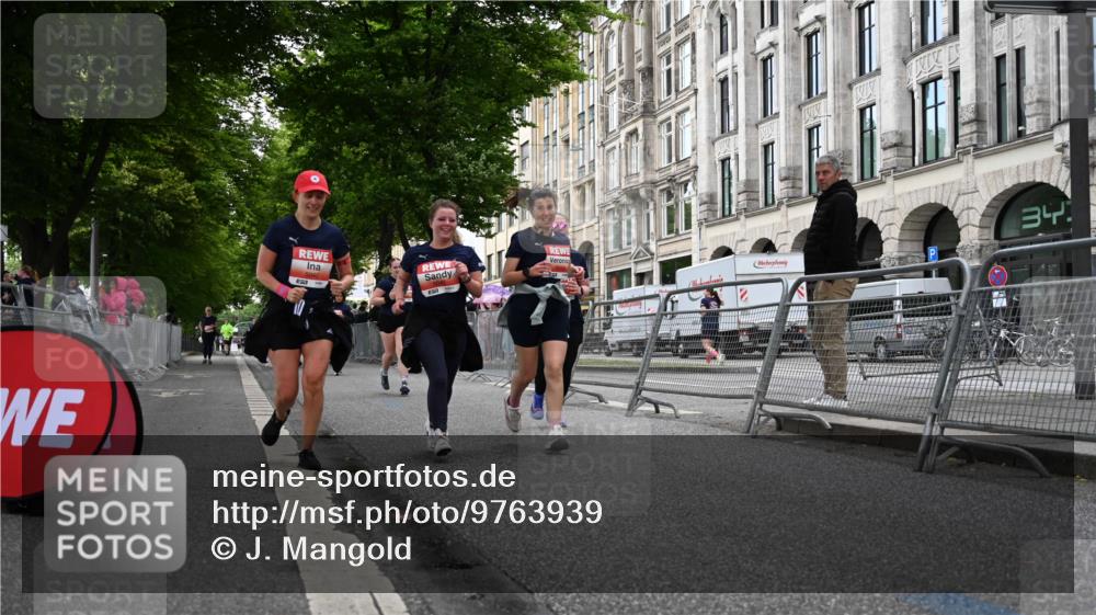 14.06.2026 - REWE Women's Run J. Mangold http://msf.ph/oto/9763939 14.06.2026 11:11:12 Ziel 5040, 5042, 5043, 5162, 5342, 5632, 5708, 5717 meine-sportfotos.de