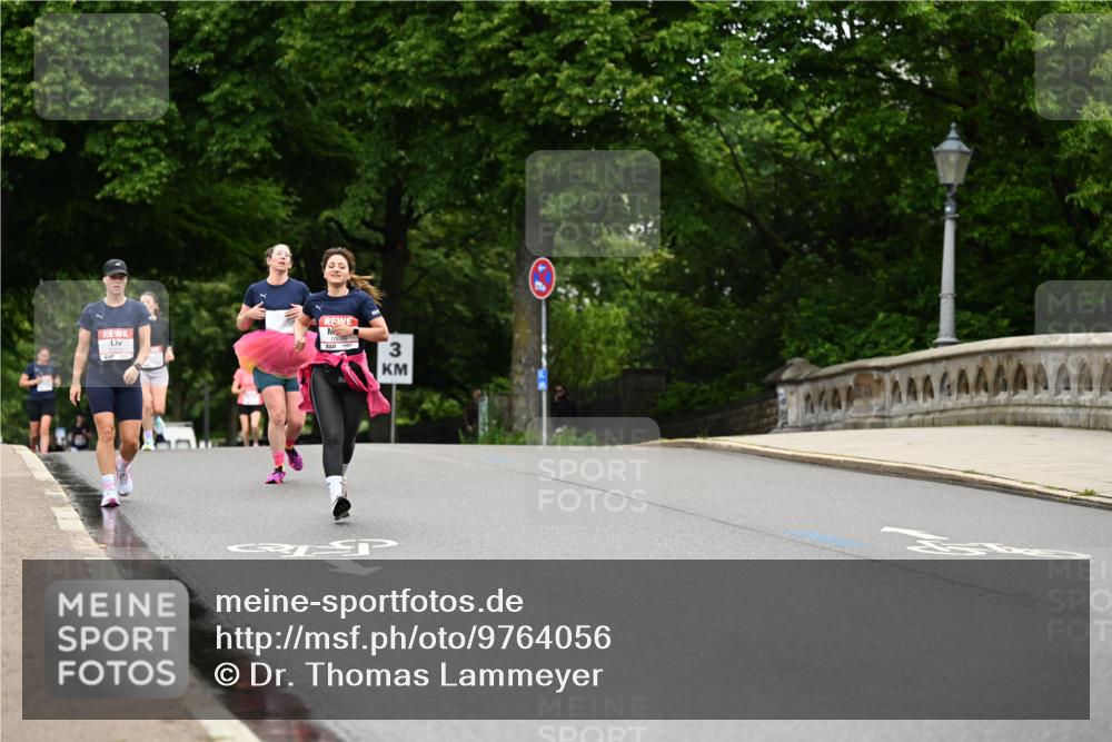 14.06.2026 - REWE Women's Run Dr. Thomas Lammeyer http://msf.ph/oto/9764056 14.06.2026 09:38:39 Laufen 3 meine-sportfotos.de