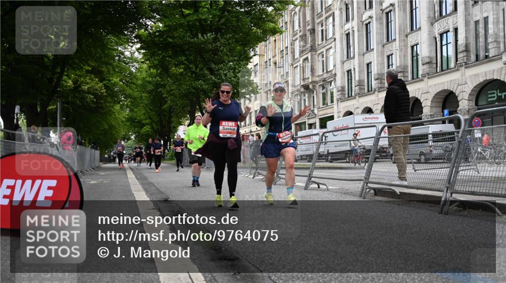14.06.2026 - REWE Women's Run J. Mangold http://msf.ph/oto/9764075 14.06.2026 11:11:31 Ziel 5265, 5362, 5730 meine-sportfotos.de