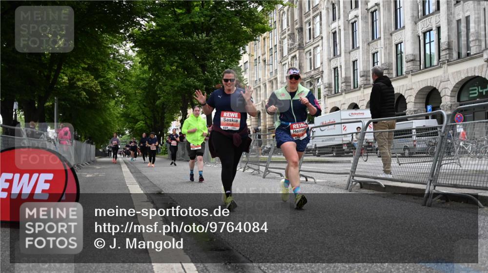 14.06.2026 - REWE Women's Run J. Mangold http://msf.ph/oto/9764084 14.06.2026 11:11:32 Ziel 5265, 5362, 5730 meine-sportfotos.de