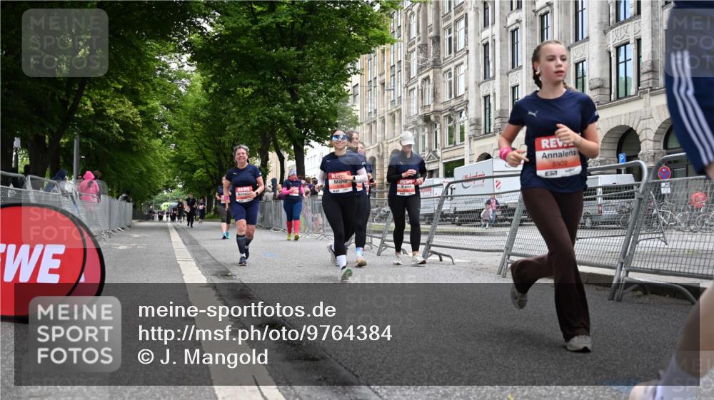 14.06.2026 - REWE Women's Run J. Mangold http://msf.ph/oto/9764384 14.06.2026 11:12:11 Ziel 5088, 5089, 5090, 5100, 5191, 5302, 5325, 5555, 5612, 5671 meine-sportfotos.de