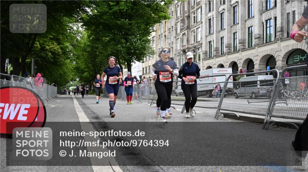 14.06.2026 - REWE Women's Run J. Mangold http://msf.ph/oto/9764394 14.06.2026 11:12:12 Ziel 5088, 5089, 5090, 5100, 5191, 5302, 5325, 5555, 5612, 5671 meine-sportfotos.de