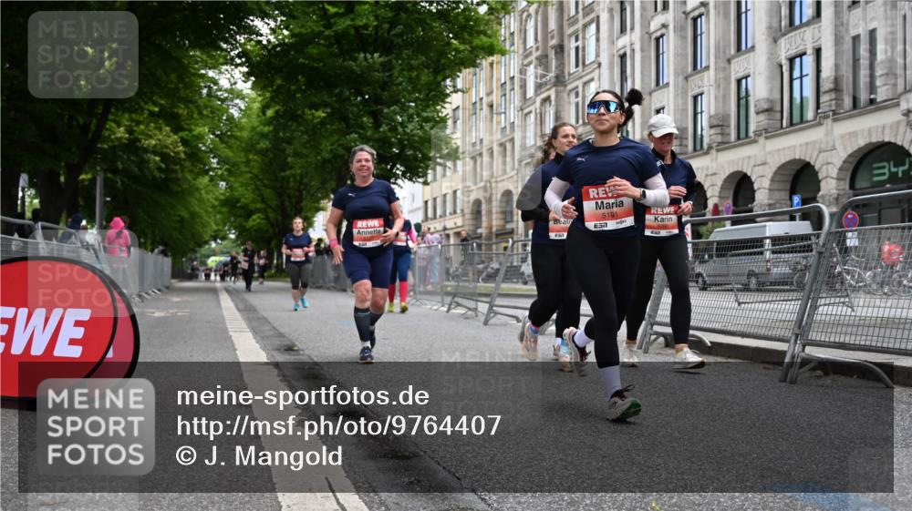 14.06.2026 - REWE Women's Run J. Mangold http://msf.ph/oto/9764407 14.06.2026 11:12:13 Ziel 5088, 5089, 5090, 5100, 5191, 5302, 5325, 5612, 5671, 5785, 6052 meine-sportfotos.de