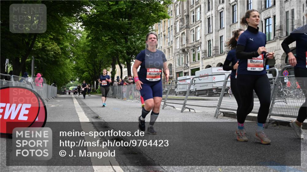 14.06.2026 - REWE Women's Run J. Mangold http://msf.ph/oto/9764423 14.06.2026 11:12:14 Ziel 5088, 5089, 5090, 5100, 5191, 5302, 5325, 5612, 5671, 5785, 6052 meine-sportfotos.de