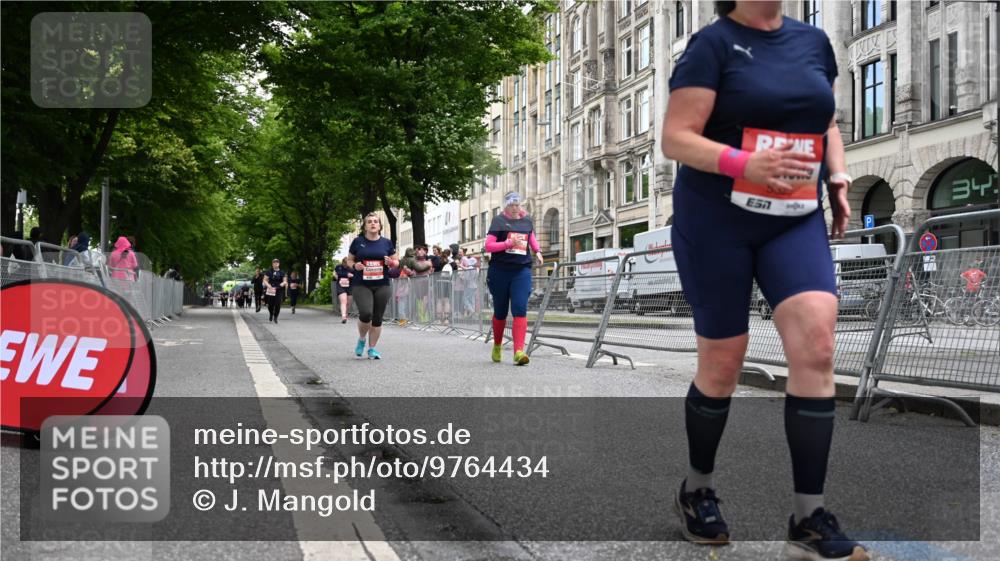 14.06.2026 - REWE Women's Run J. Mangold http://msf.ph/oto/9764434 14.06.2026 11:12:15 Ziel 5088, 5089, 5090, 5100, 5191, 5302, 5325, 5612, 5785, 6052 meine-sportfotos.de