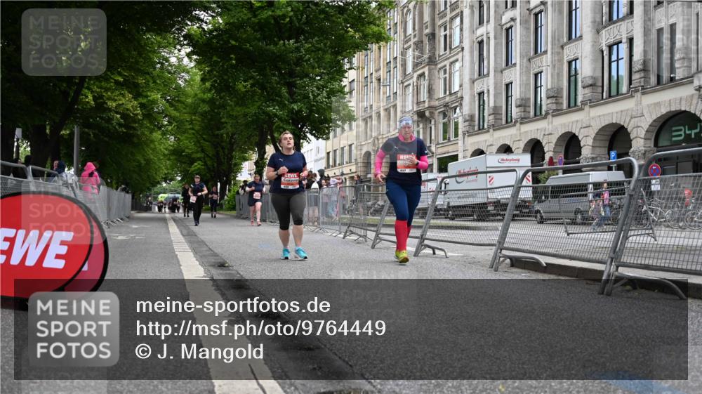 14.06.2026 - REWE Women's Run J. Mangold http://msf.ph/oto/9764449 14.06.2026 11:12:16 Ziel 5088, 5089, 5090, 5191, 5302, 5325, 5785, 6052 meine-sportfotos.de