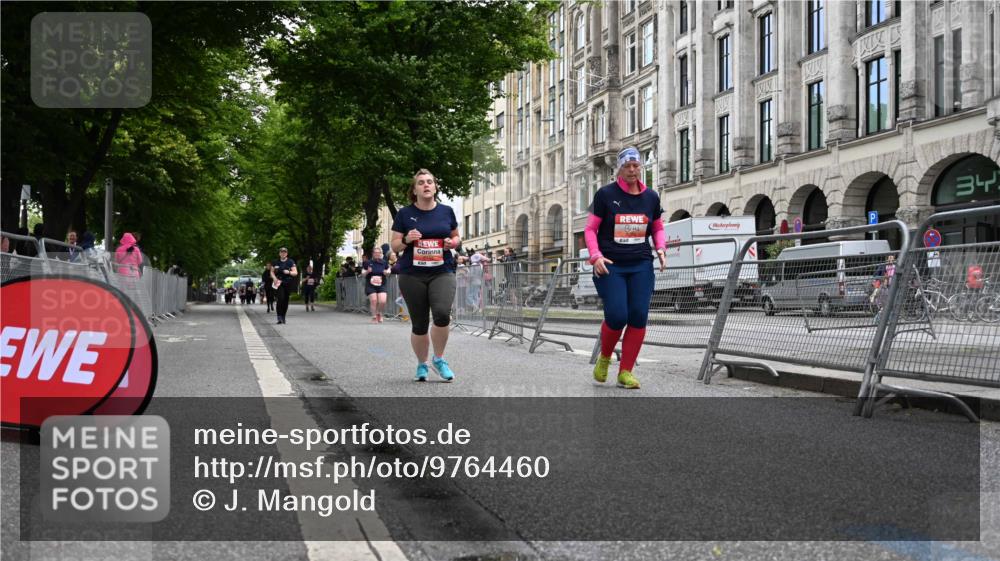 14.06.2026 - REWE Women's Run J. Mangold http://msf.ph/oto/9764460 14.06.2026 11:12:17 Ziel 5088, 5089, 5090, 5191, 5325, 5785, 6052 meine-sportfotos.de