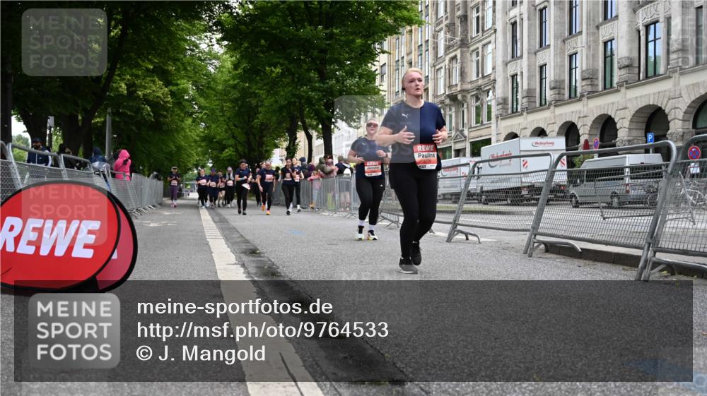 14.06.2026 - REWE Women's Run J. Mangold http://msf.ph/oto/9764533 14.06.2026 11:12:49 Ziel 5300, 5365, 5426 meine-sportfotos.de