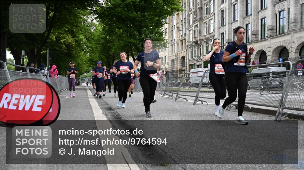 14.06.2026 - REWE Women's Run J. Mangold http://msf.ph/oto/9764594 14.06.2026 11:12:57 Ziel 5299, 5300, 5365, 5383, 5645, 5678, 5726, 5936, 6033 meine-sportfotos.de