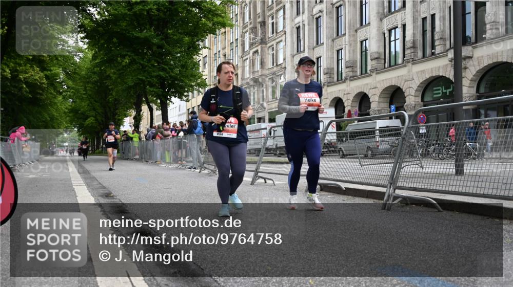 14.06.2026 - REWE Women's Run J. Mangold http://msf.ph/oto/9764758 14.06.2026 11:14:07 Ziel 5405, 5558 meine-sportfotos.de