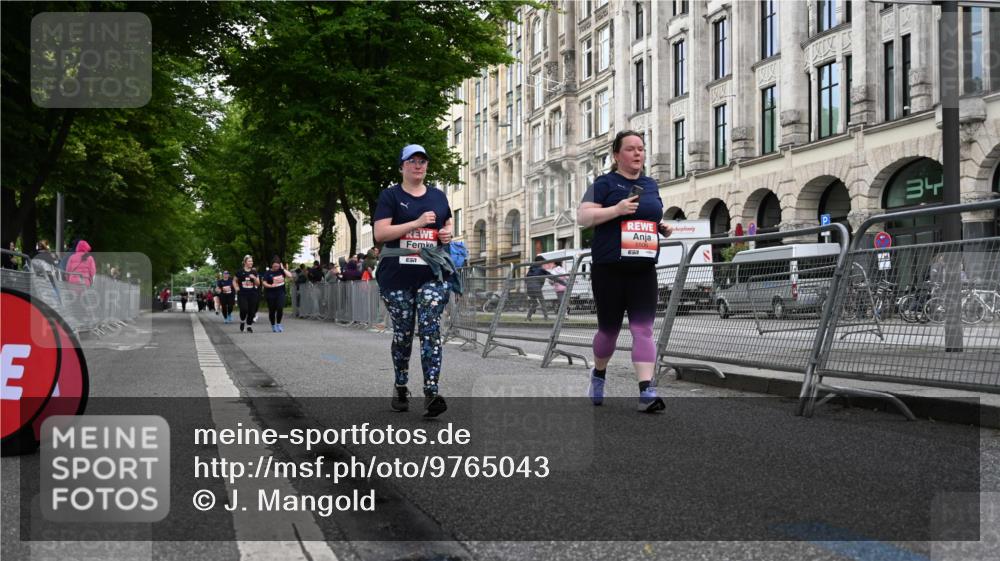 14.06.2026 - REWE Women's Run J. Mangold http://msf.ph/oto/9765043 14.06.2026 11:16:17 Ziel 5506, 5706 meine-sportfotos.de
