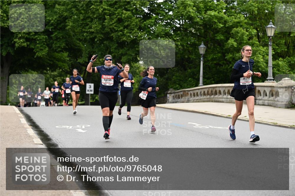 14.06.2026 - REWE Women's Run Dr. Thomas Lammeyer http://msf.ph/oto/9765048 14.06.2026 09:40:07 Laufen 3, 10372, 10526 meine-sportfotos.de