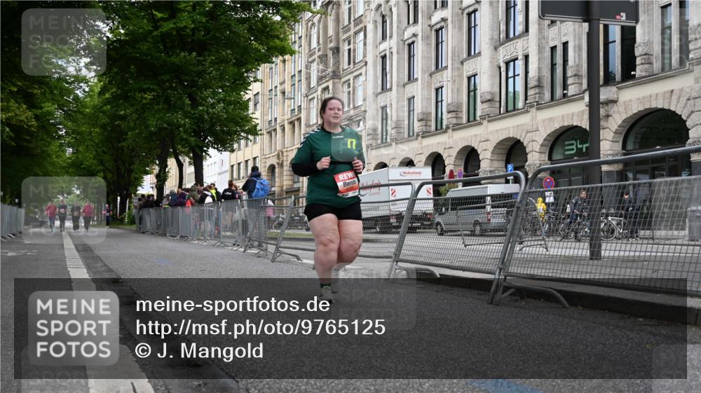 14.06.2026 - REWE Women's Run J. Mangold http://msf.ph/oto/9765125 14.06.2026 11:16:38 Ziel 5171 meine-sportfotos.de