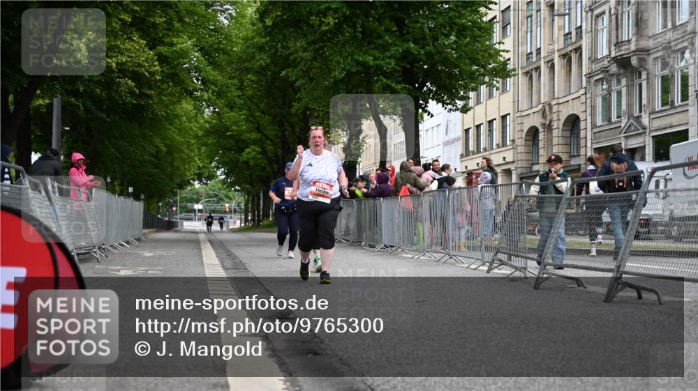 14.06.2026 - REWE Women's Run J. Mangold http://msf.ph/oto/9765300 14.06.2026 11:18:28 Ziel  meine-sportfotos.de