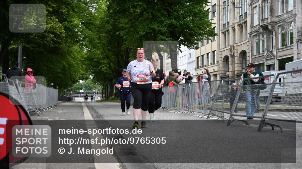 14.06.2026 - REWE Women's Run J. Mangold http://msf.ph/oto/9765305 14.06.2026 11:18:29 Ziel 5647 meine-sportfotos.de