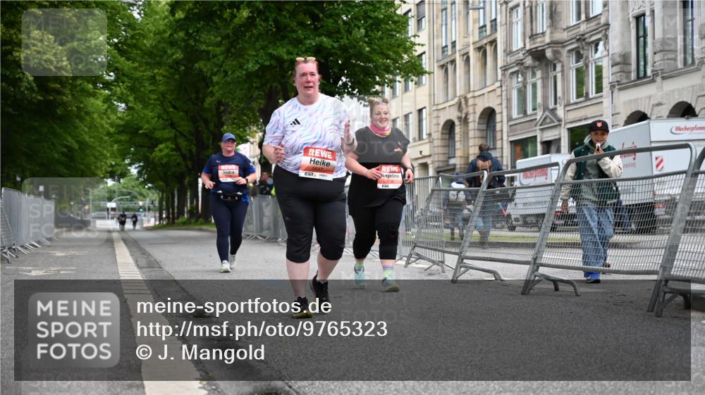 14.06.2026 - REWE Women's Run J. Mangold http://msf.ph/oto/9765323 14.06.2026 11:18:31 Ziel 5550, 5647, 5738 meine-sportfotos.de