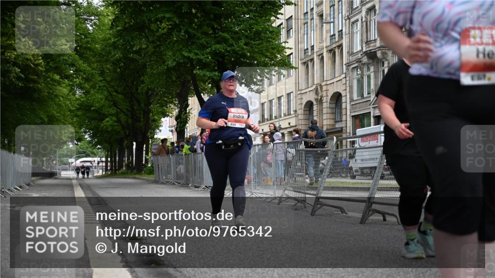 14.06.2026 - REWE Women's Run J. Mangold http://msf.ph/oto/9765342 14.06.2026 11:18:34 Ziel 5550, 5647, 5738 meine-sportfotos.de