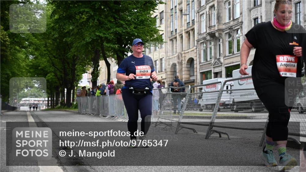 14.06.2026 - REWE Women's Run J. Mangold http://msf.ph/oto/9765347 14.06.2026 11:18:34 Ziel 5550, 5647, 5738 meine-sportfotos.de