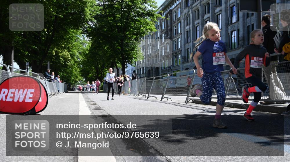14.06.2026 - REWE Women's Run J. Mangold http://msf.ph/oto/9765639 14.06.2026 11:36:40 Ziel 136, 149, 168, 193, 235, 251, 313, 354, 359, 363 meine-sportfotos.de