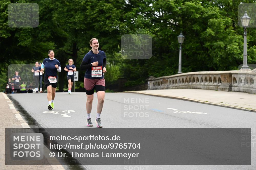 14.06.2026 - REWE Women's Run Dr. Thomas Lammeyer http://msf.ph/oto/9765704 14.06.2026 09:40:53 Laufen 10465 meine-sportfotos.de