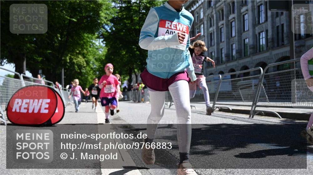 14.06.2026 - REWE Women's Run J. Mangold http://msf.ph/oto/9766883 14.06.2026 11:38:30 Ziel 109, 143, 144, 191, 213, 217, 219, 229, 230, 231, 285, 286, 308, 338 meine-sportfotos.de