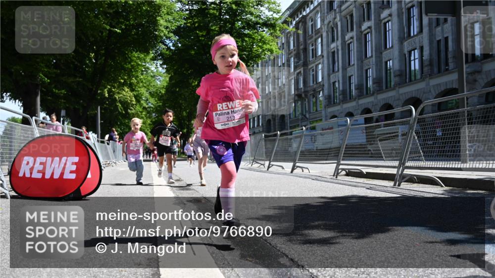 14.06.2026 - REWE Women's Run J. Mangold http://msf.ph/oto/9766890 14.06.2026 11:38:31 Ziel 109, 143, 144, 191, 213, 217, 219, 229, 230, 231, 285, 286, 308, 338 meine-sportfotos.de