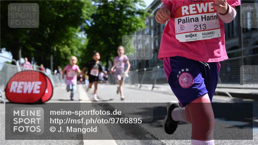 14.06.2026 - REWE Women's Run J. Mangold http://msf.ph/oto/9766895 14.06.2026 11:38:31 Ziel 109, 143, 144, 191, 213, 217, 219, 229, 230, 231, 285, 286, 308, 338 meine-sportfotos.de